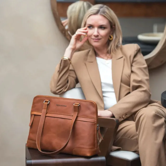 The Chesterfield Brand Branson Shoulderbag black