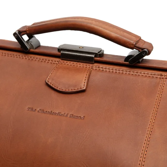 The Chesterfield Brand Corfu Reistas cognac