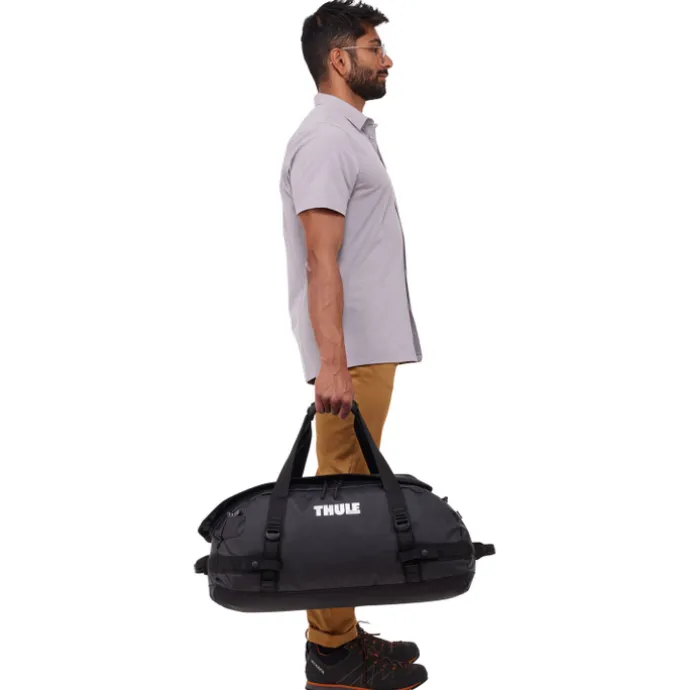 Thule Chasm Duffel 40L black