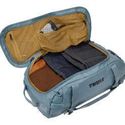 Thule Chasm Duffel 40L pond