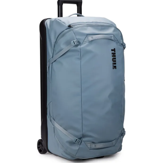 Thule Chasm Rolling Duffel pond