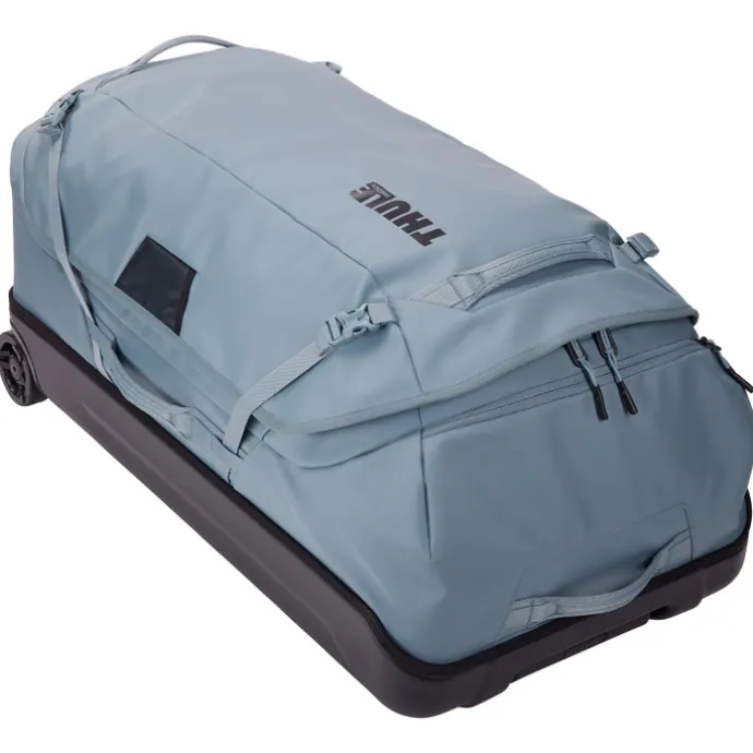 Thule Chasm Rolling Duffel pond