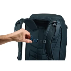 Thule Landmark Travel Pack 70L darkest blue