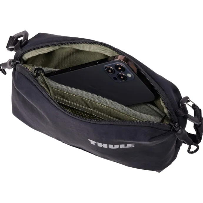 Thule Paramount Crossbody 2L black