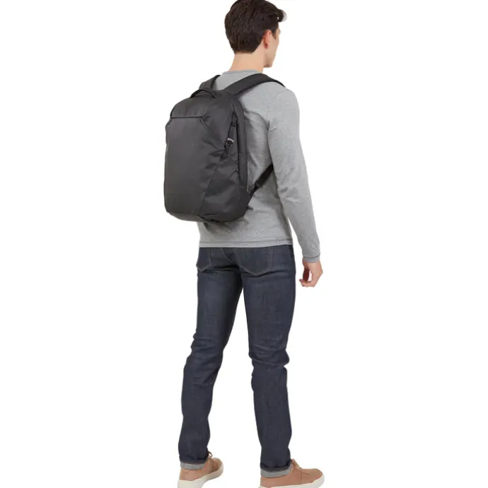 Thule Tact Backpack 21L black