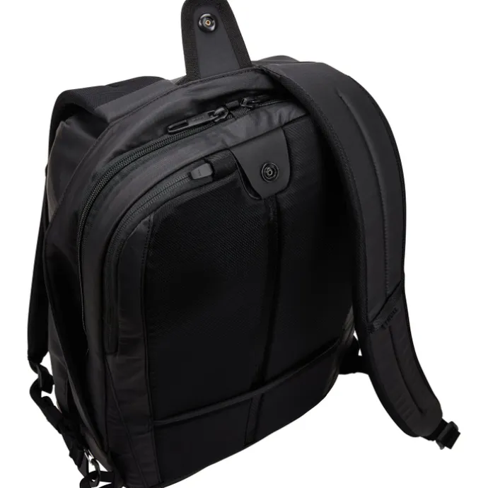 Thule Tact Backpack 21L black