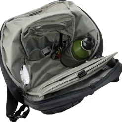 Thule Tact Backpack 21L black