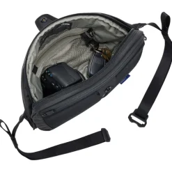 Thule Tact Crossbody 5L black