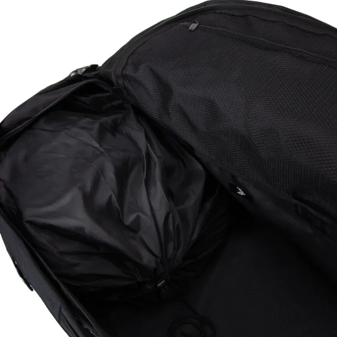 Travelbags The Base Duffle Backpack M black