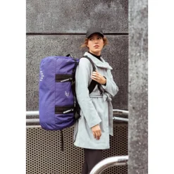 Travelbags The Base Duffle Backpack M blue