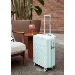 Travelbags The Lina Trolley S pastel green