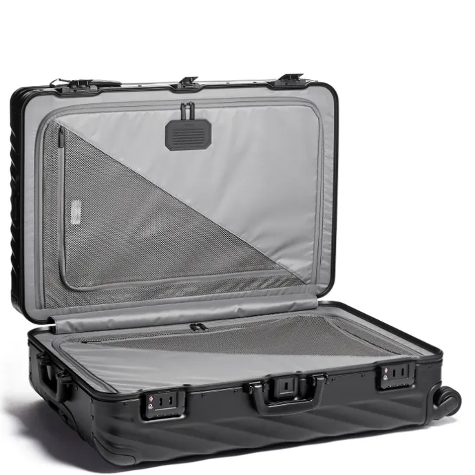 TUMI 19 Degree Aluminium Extended Trip Packing matte black
