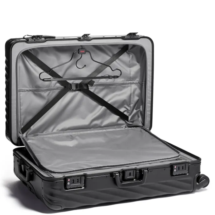 TUMI 19 Degree Aluminium Extended Trip Packing matte black