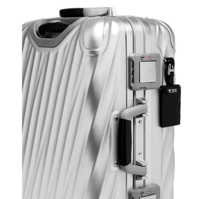 TUMI 19 Degree Aluminium International Expandable Carry-On silver