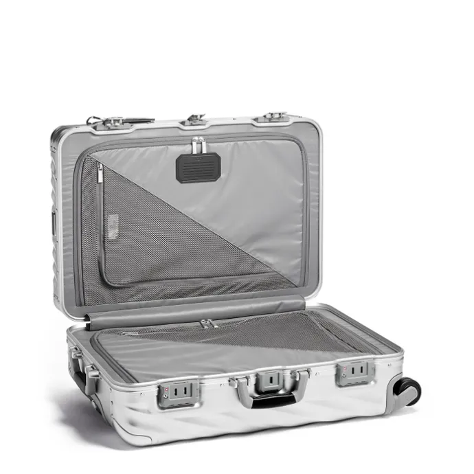 TUMI 19 Degree Aluminium Short Trip Packing Case silver
