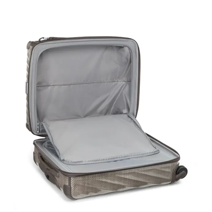 TUMI 19 Degree Lite Continental Carry-On titanium grey