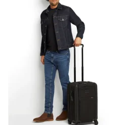 TUMI Alpha International Expandable 4 Wheel Carry-On black