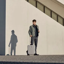 Victorinox Airox Advanced Global Carry-On stone white