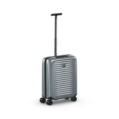 Victorinox Airox Global Hardside Carry-On silver