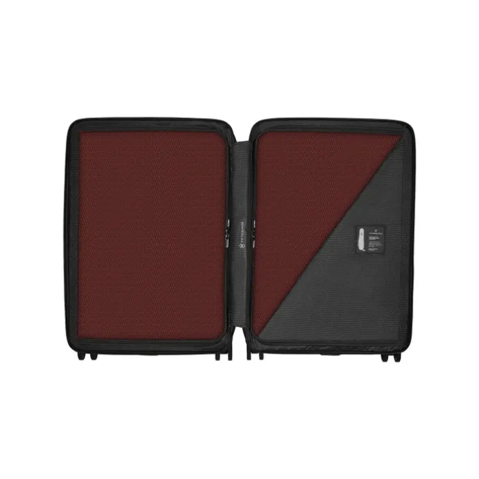 Victorinox Airox Medium Hardside Case victorinox red