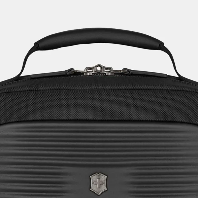 Victorinox Mythic Deluxe Backpack black