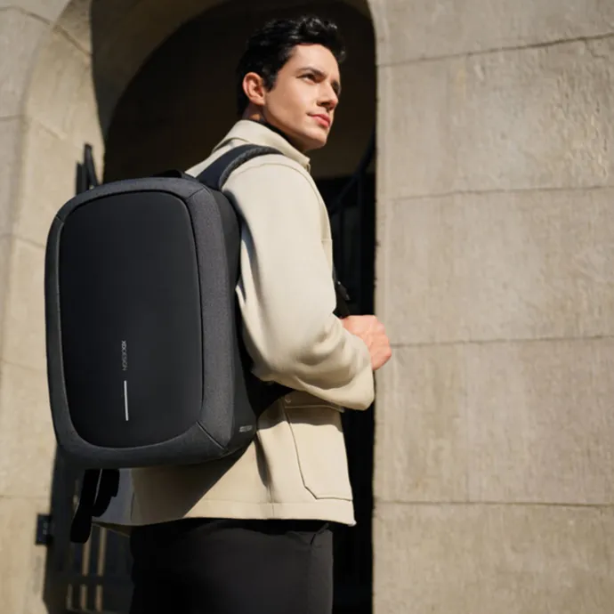 XD Design Bobby Edge Anti-Theft Backpack black