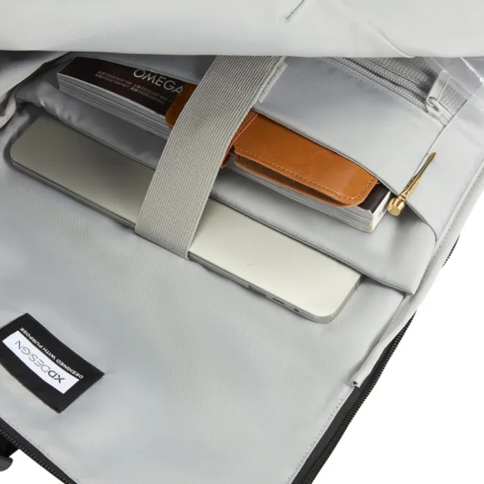 XD Design Urban Water Resistant Flap Top off white